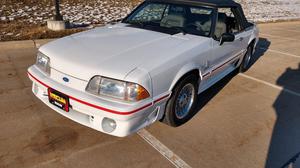  Ford Mustang GT Convertible