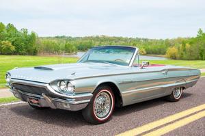  Ford Thunderbird