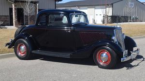  Ford 5-Window Coupe Street Rod