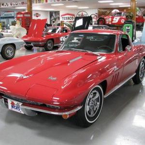  Chevrolet Corvette Coupe / Rally Red