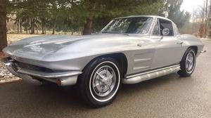  Chevrolet Corvette Split Window Coupe