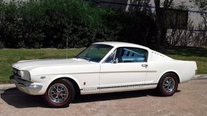  Ford Mustang GT Fastback