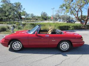  Alfa Romeo Spider Convertible