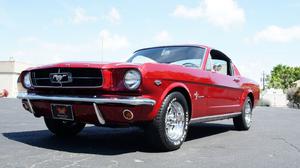  Ford Mustang