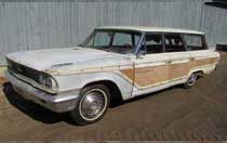  Ford Country Squire Six Pass Wagon