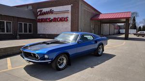  Ford Mustang MACH1