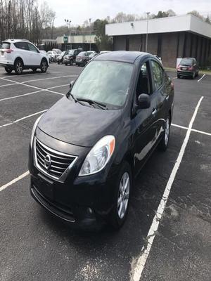  Nissan Versa 4DR Sedan CVT 1.6 SV