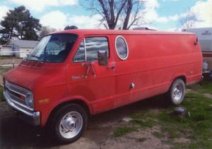  Dodge Maxi Tradesman D300 Van