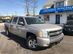  Chevrolet Silverado WD Crew Cab  LT W/1LT