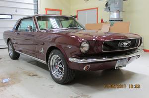  Ford Mustang Hardtop