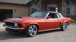  Ford Mustang Resto Mod