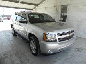  Chevrolet Suburban LT SUV