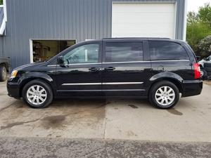  Chrysler Town & Country Touring