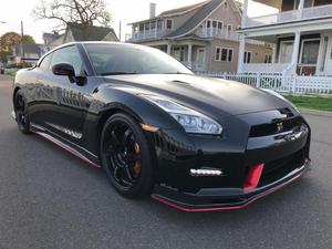  Nissan GT-R Nismo