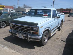  Ford F-150 Shortbox 2WD Pickup