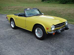  Triumph TR6