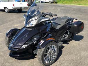  CAN-AM Spyder ST Limited