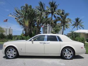  Rolls-Royce Phantom Sedan