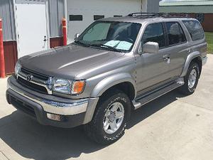  Toyota 4-Runner SR5 4 DR. 4X4 SUV