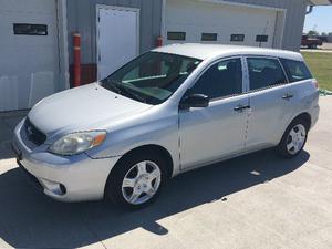  Toyota Corolla Matrix 5 DR. Hatchback Sedan