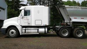  Freightliner Columbia 120 Semi Tractor And Trailer