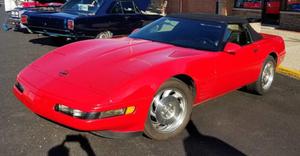  Chevrolet Corvette Base 2DR Convertible