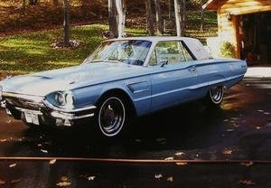  Ford Thunderbird