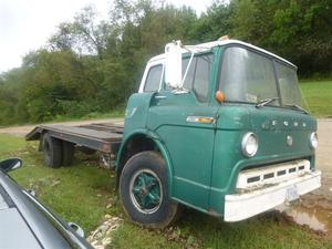  Ford F-700 Car Carrier