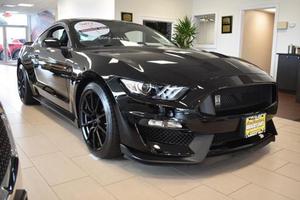  Ford Mustang Shelby GT350 Fastback