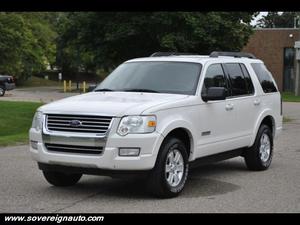  Ford Explorer XLT SUV