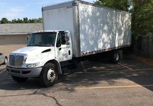  International  BOX Truck