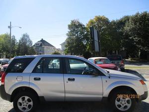  Saturn VUE Base FWD 4DR SUV