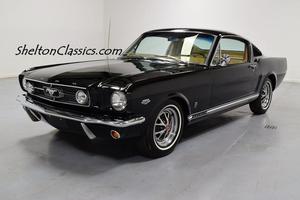  Ford Mustang K-CODE Fastback