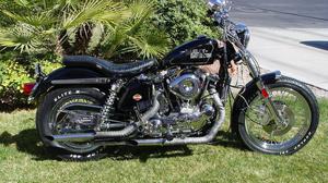  Harley-Davidson XLH
