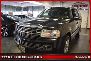  Lincoln Navigator Base 4X4 4DR SUV