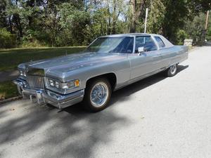  Cadillac Coupe Deville