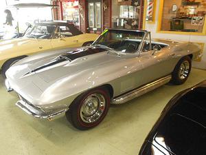  Chevrolet Corvette Roadster