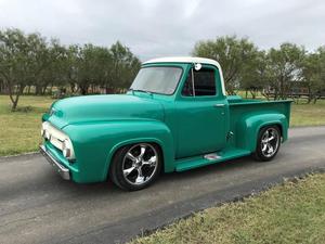  Ford F-100