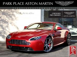  Aston Martin V8 Vantage