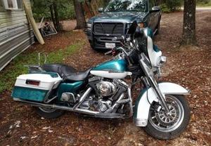  Harley Davidson Flhtcui Ultra Classic Electra Glide