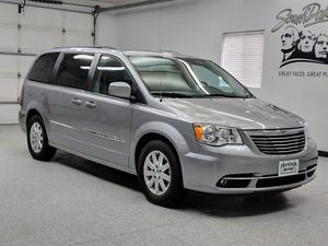  Chrysler Town & Country Touring