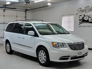  Chrysler Town & Country Touring