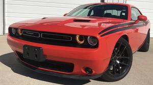  Dodge Challenger R/T Plus