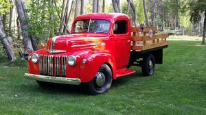  Ford F1 Pickup