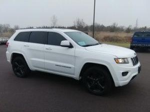  Jeep Grand Cherokee Altitude