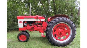  Farmall 340 S