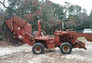  Ditch Witch  Trencher
