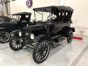  Ford Model T