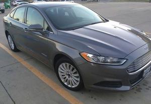  Ford Fusion Hybrid