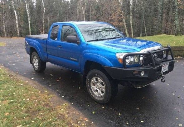  Toyota Tacoma